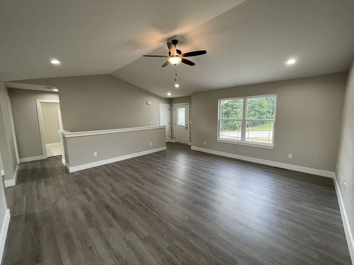 Welcome to 108 Kennedy Court in Waynesville, MO! — Photo 3