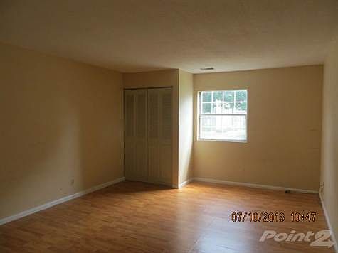 115 oak lane unit 8. 1