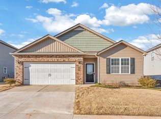 310 Cabot Hill Ln, Greer, SC 29651