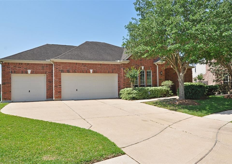 1st image of 7706 Bayou Green Ln