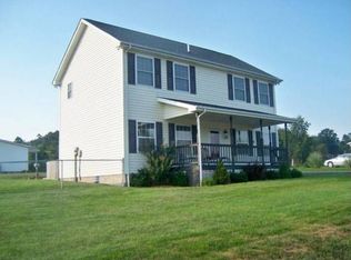 455 School St, Nickelsville, VA 24271