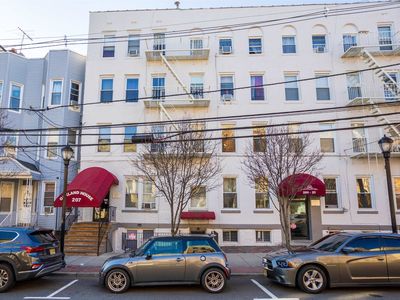 207 48th St APT 2A, Union City, NJ, 07087