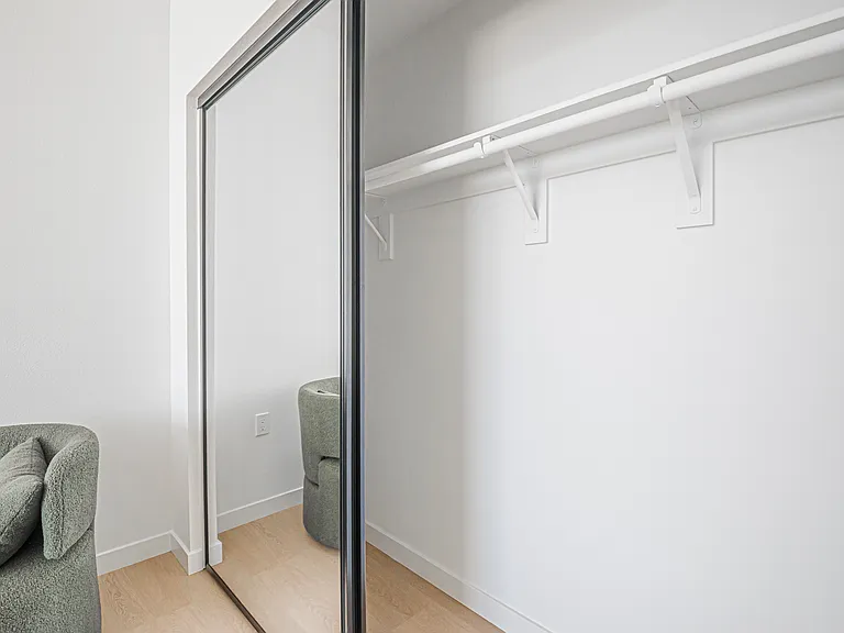 856 Gramercy Drive — Photo 54