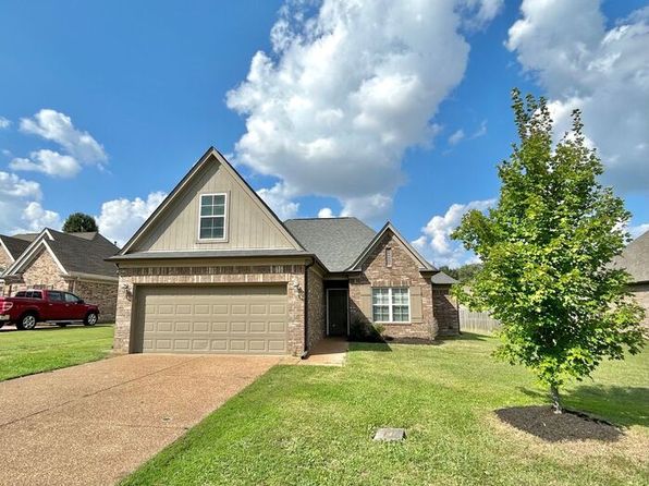8136 Maywood Dr