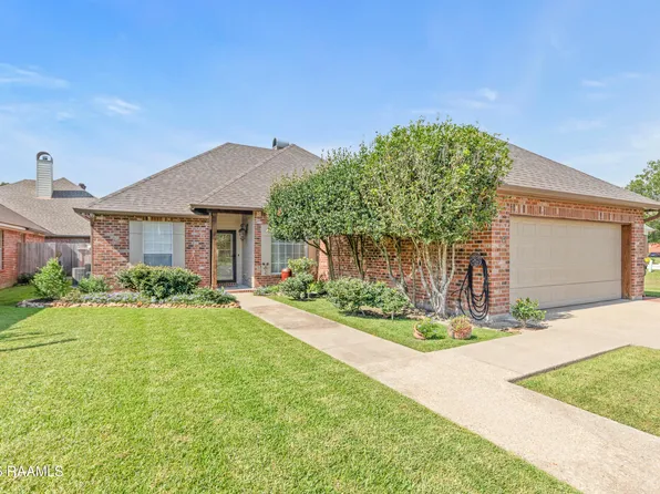 203 Commons Dr, Lafayette, LA 70508