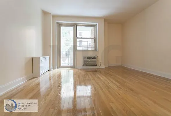 Rented by Metropolitan Property Group | media 14