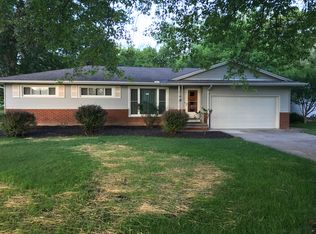 7865 List Ln, Parma, OH 44130
