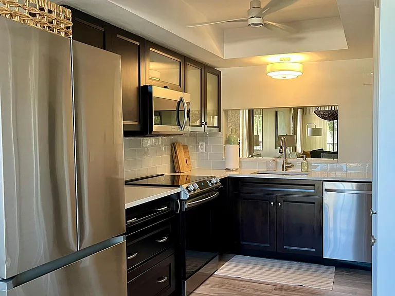 212 Deerwood Cir #5 — Photo 14