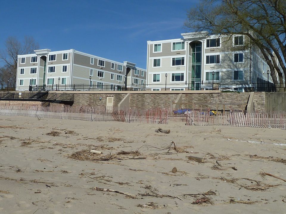 Private association beach