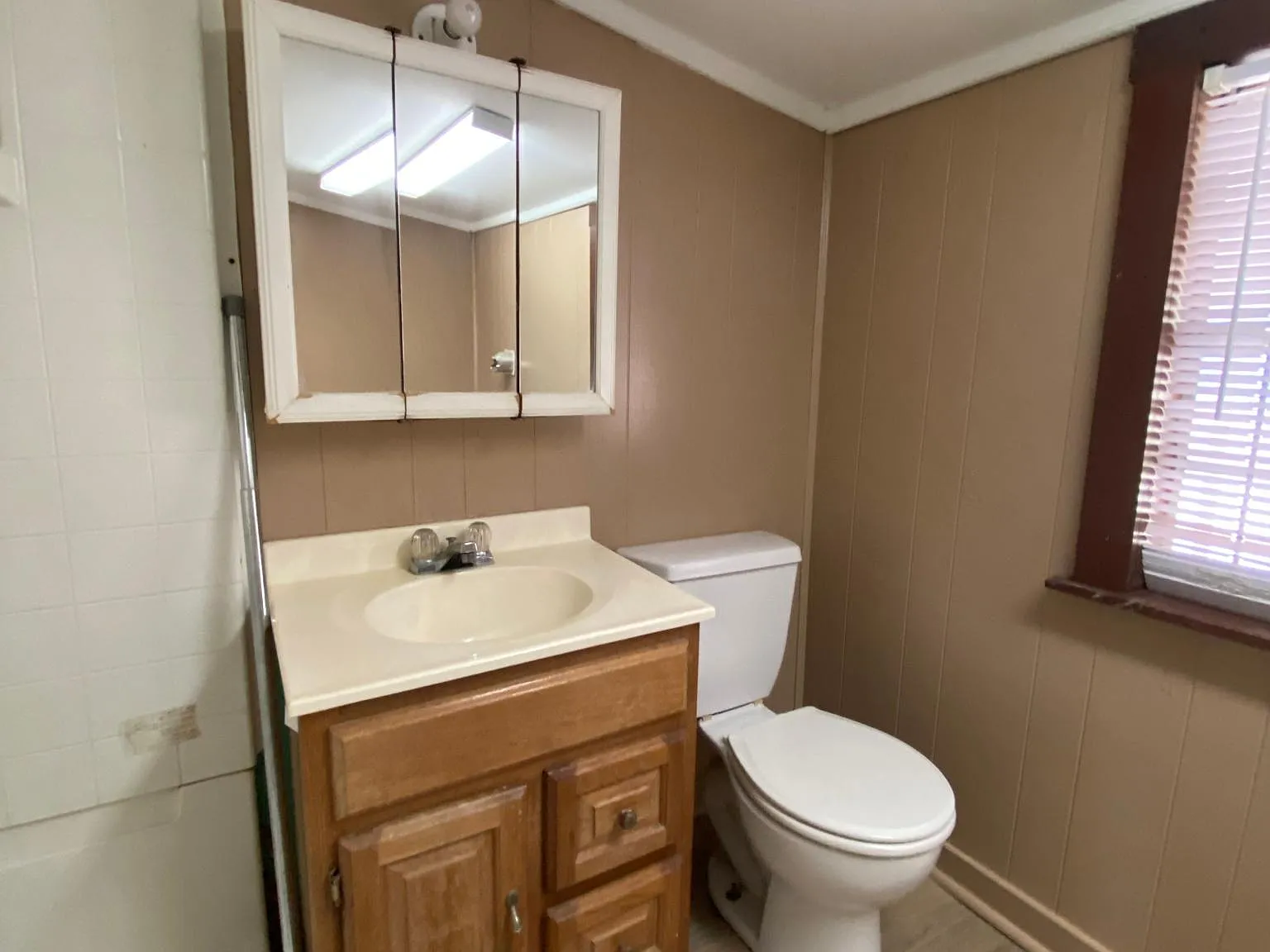 1 bed, 744 sqft, $800 — Photo 2