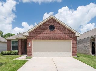 704 Fallow Ln, Alvin, TX 77511