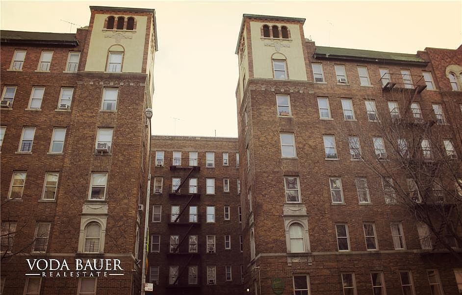 1st image of 261 Seaman Ave APT 4B