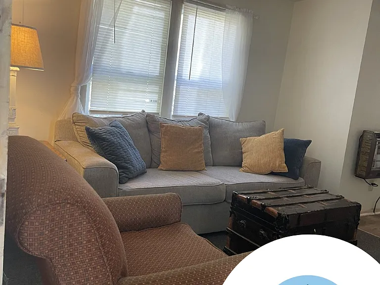 51 Emily Dr — Photo 7