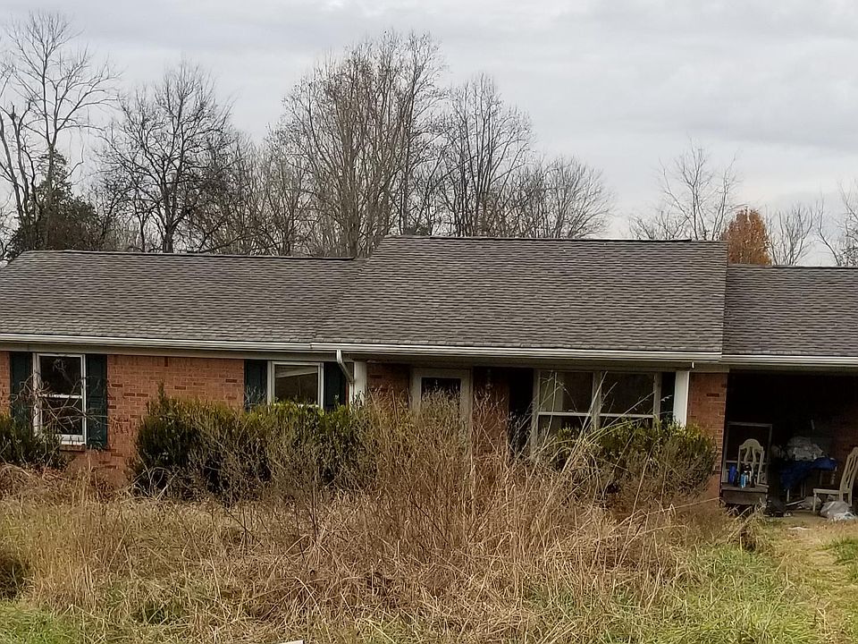 2nd image of 128 Anderson Village Ln