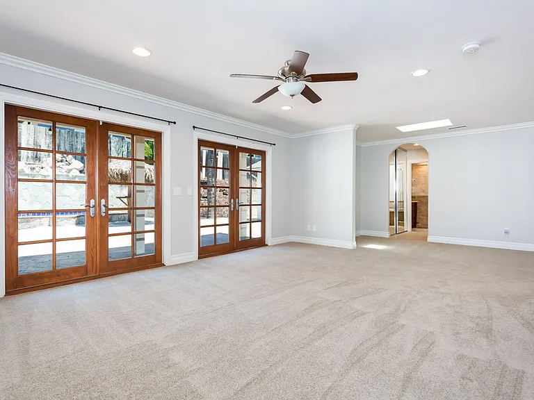 5564 Lone Star Dr — Photo 24