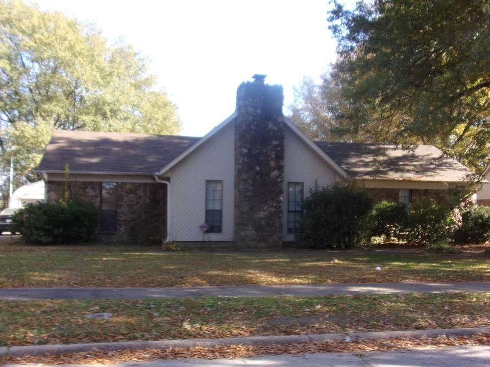 1st image of 313 Kingsway Dr