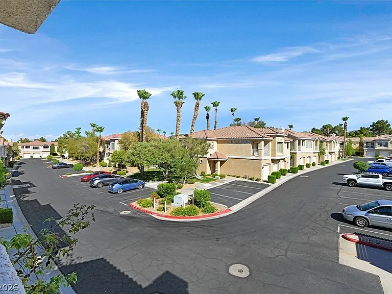 251 S Green Valley Pkwy #3322 — Photo 9