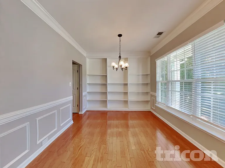 5323 Chandler Oaks Ln — Photo 18