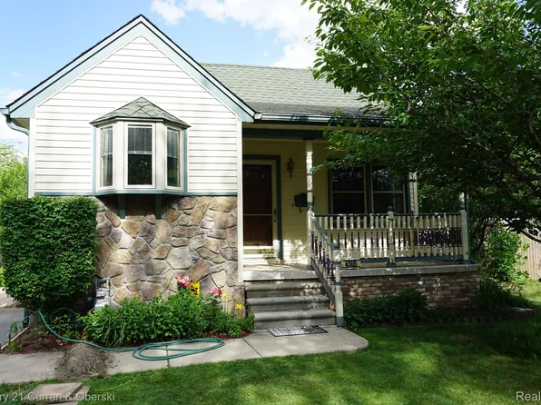 4505 Cornell St, Dearborn Heights, MI 48125