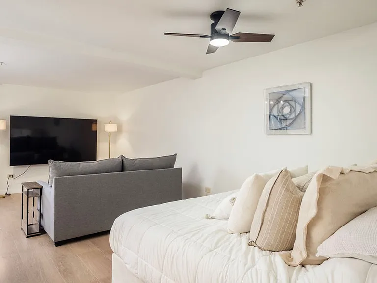 101 Market St #204 — Photo 7