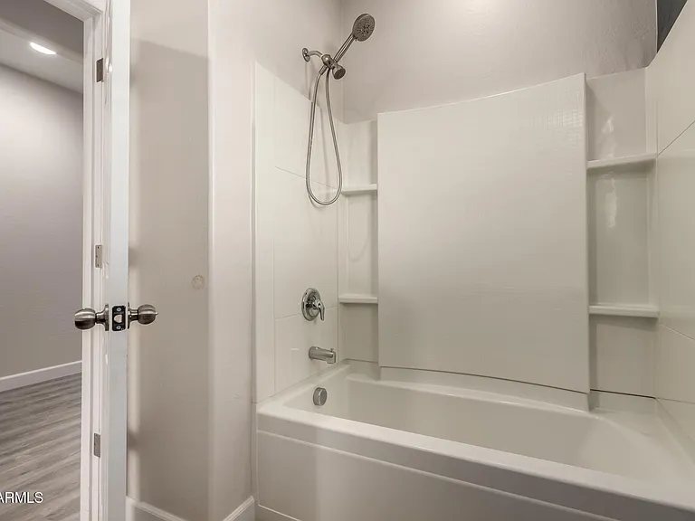 11204 W Mobile Ln — Photo 29