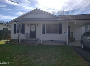 1413 Exeter Ave, Middlesboro, KY 40965