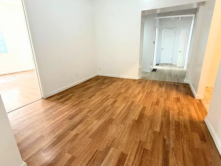 2601 Bellevue Ave #1 — Photo 1