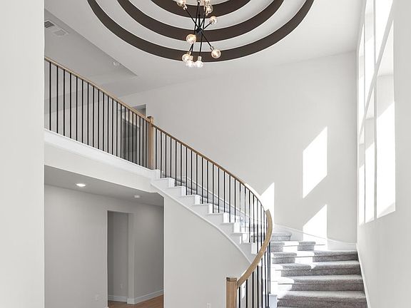 3rd image of 601 Buckaroo Dr