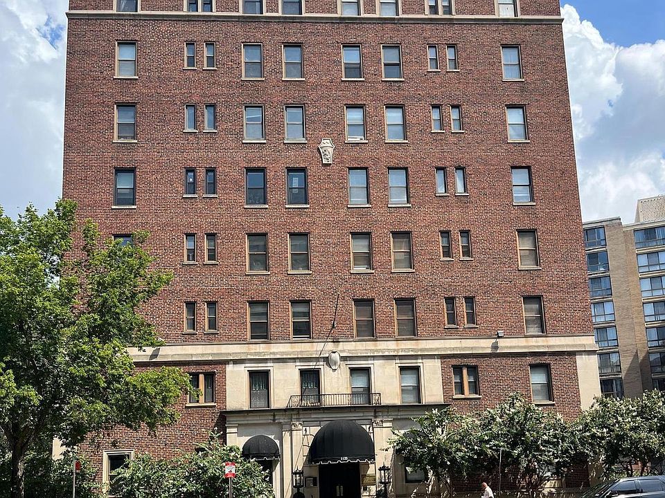 1st image of 1133 13th St NW #402