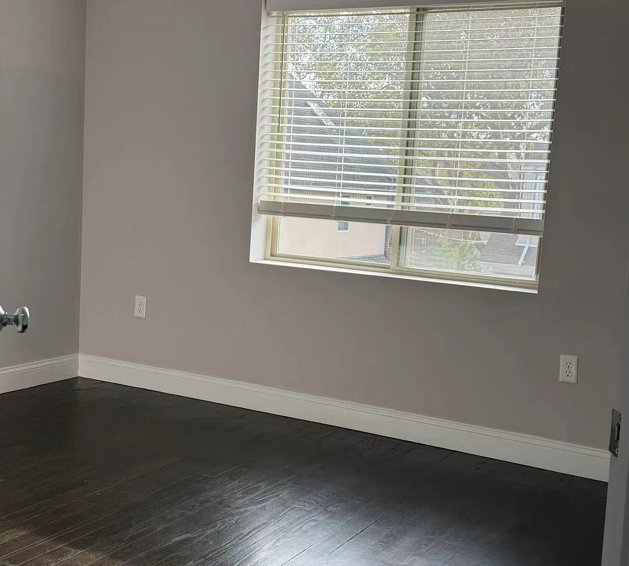 3 bed, 1235 sqft, $3,500 — Photo 4