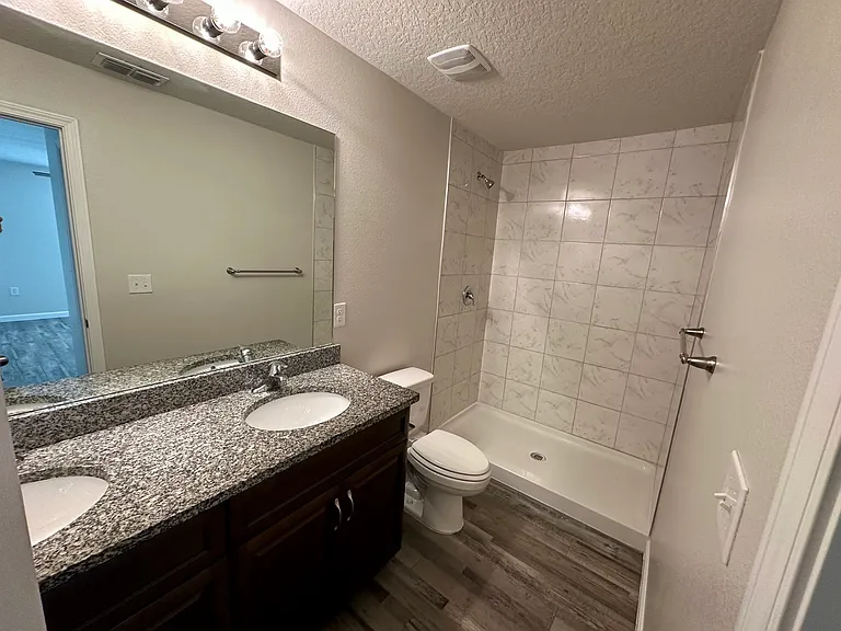 3 Unique Ct #A — Photo 6