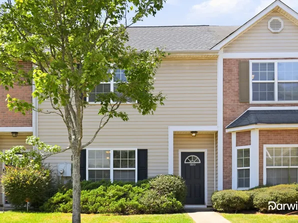 8643 Thomas Ln, Riverdale, GA 30274