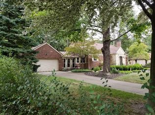 2945 Ivanhoe Rd, Stow, OH 44224
