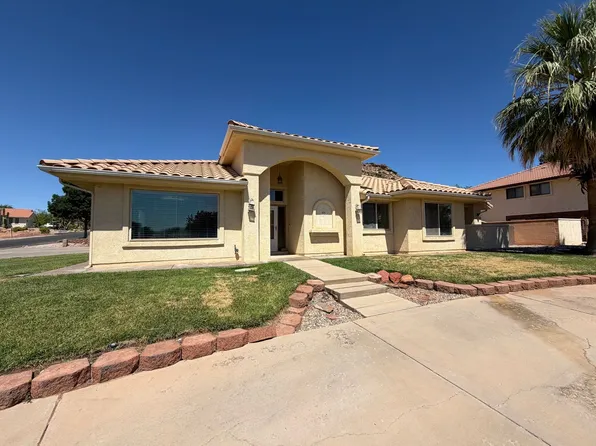 3182 S Bloomington Dr W, Saint George, UT 84790