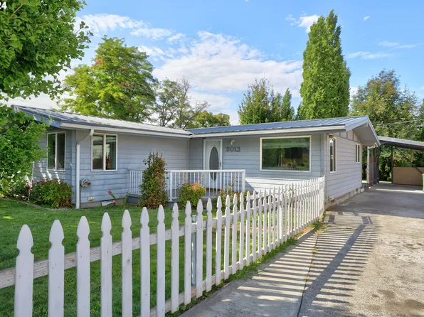 2013 E 12th St, The Dalles, OR 97058