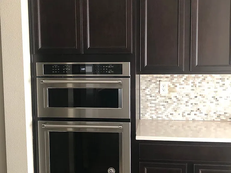 4115 Sumac Dr NW — Photo 5