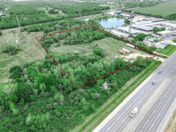 22652 W Highway 6, Alvin, TX 77511