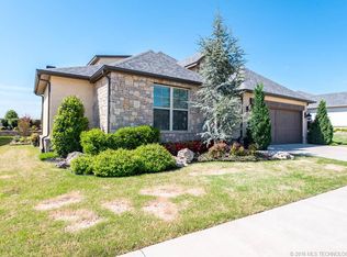 1106 W 84th Pl, Tulsa, OK 74132