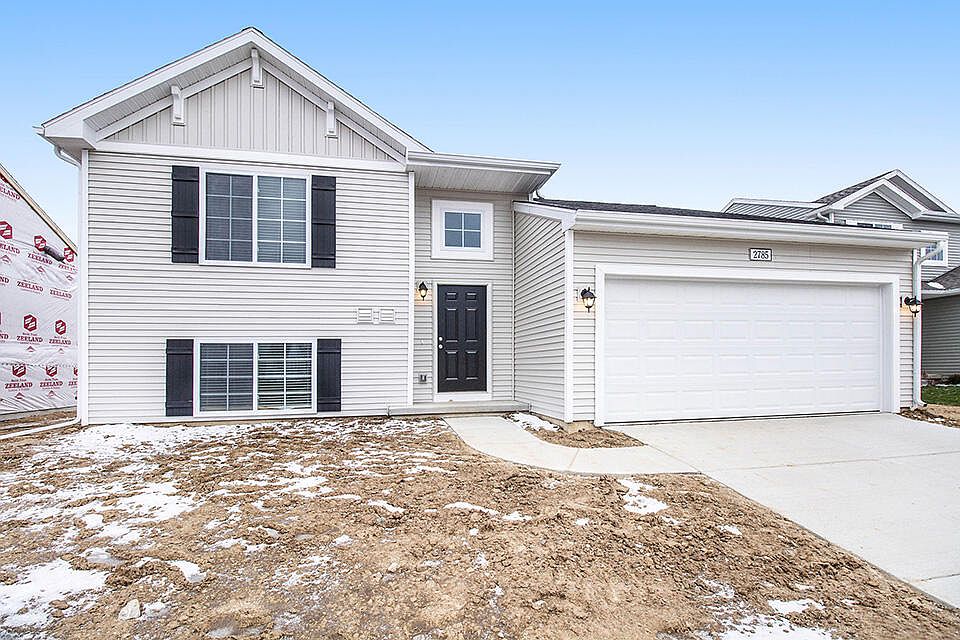 7362 Highfield Beach Dr, South Haven, MI 49090 - MLS #18022825 - Zillow - South  haven, Ny trip, South haven mi