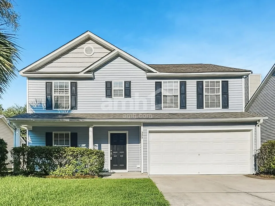 323 Aberdeen Cir