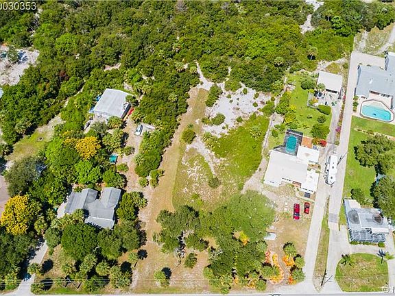 5th image of 9919 S Indian River Dr