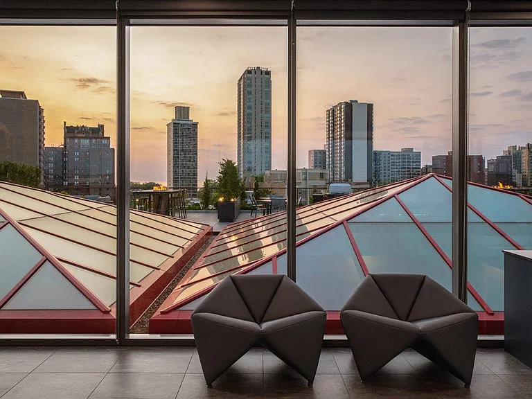Optima Lakeview — Photo 28