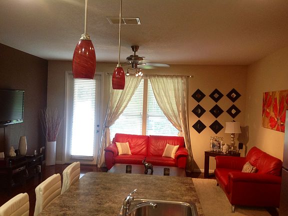 2nd image of 625 Oakleaf Plantation Pkwy Unit 815