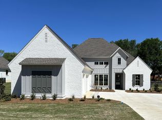 238 Kingswood Pl, Madison, MS 39110