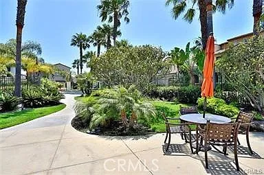 21261 Baeza Cir — Photo 48