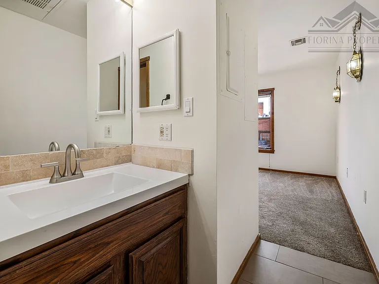 211 W Water St #309 — Photo 29