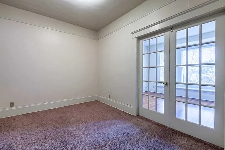 819 NW 23rd Ave — Photo 32
