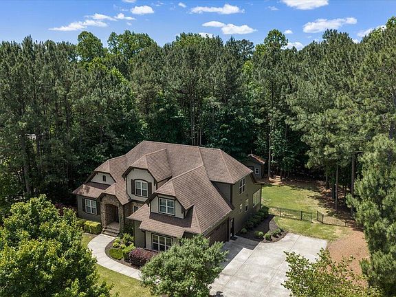 2nd image of 25 Granite Dr