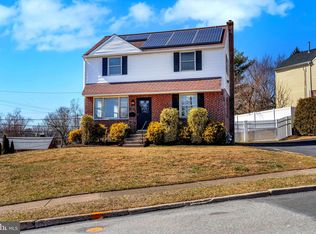 2904 Kanes Rd, Willow Grove, PA 19090