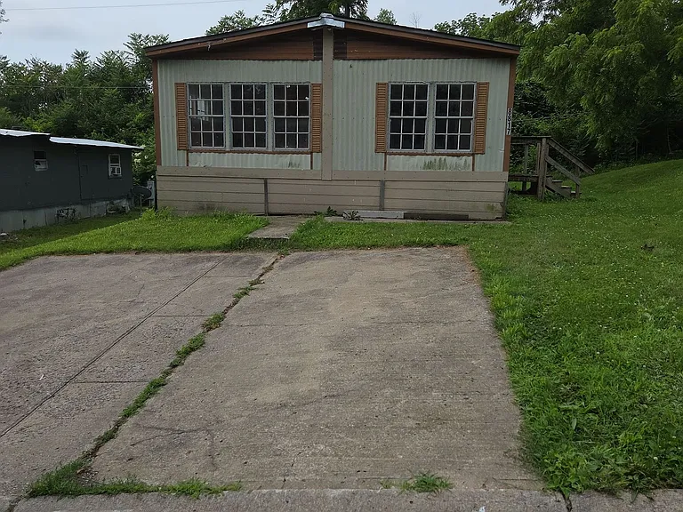 8808 E 1st St S #8808 — Photo 1